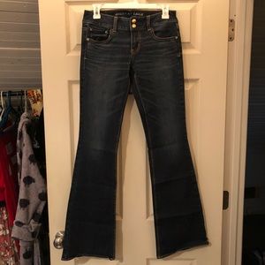 AEO Artist jeans
